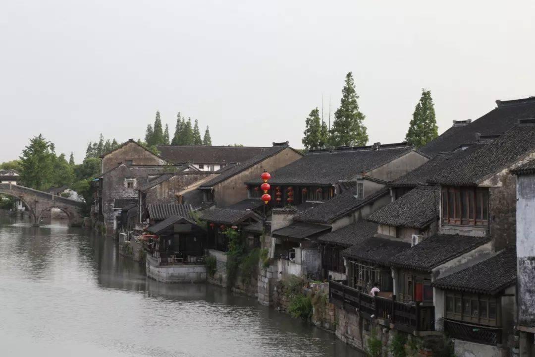 经济日报：央企经营稳健量增质升